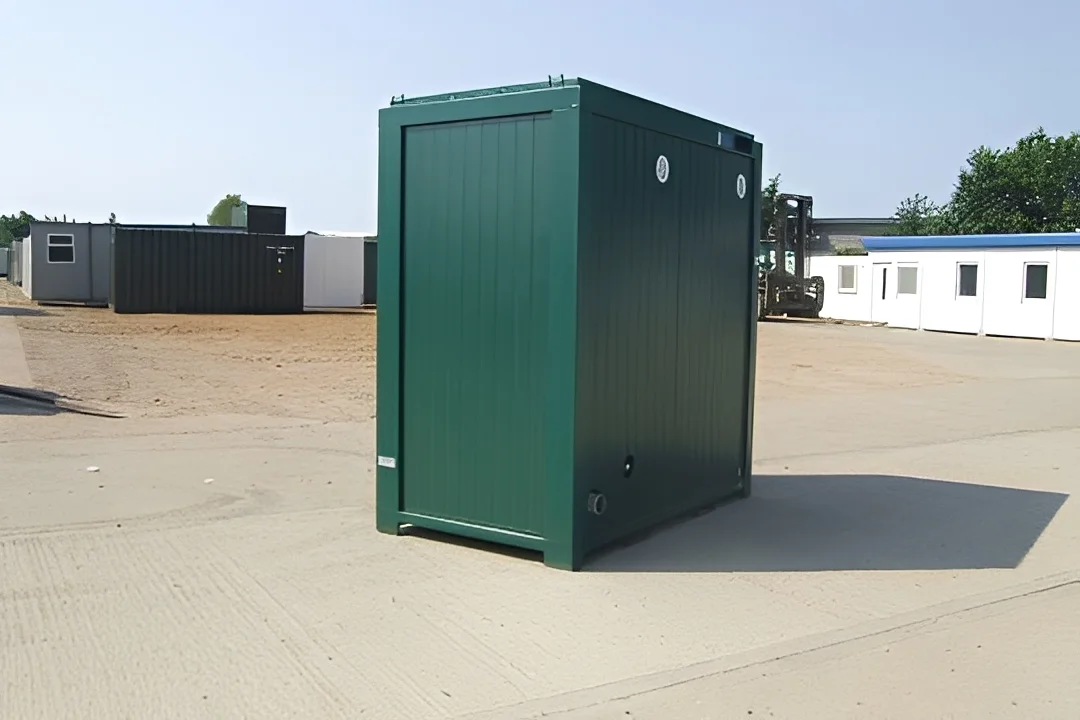 Double Mains Toilet